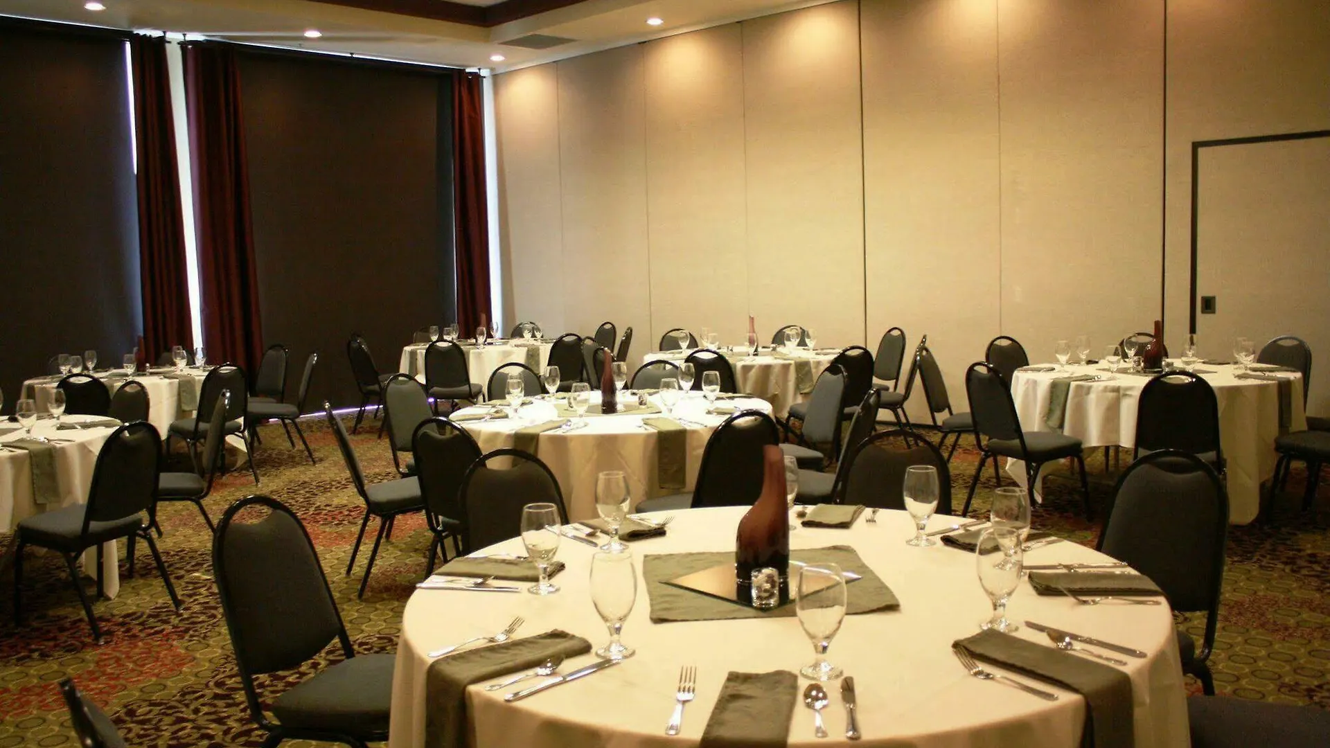 Hotel Holiday Inn Seattle Dwtn Lake Union By Ihg